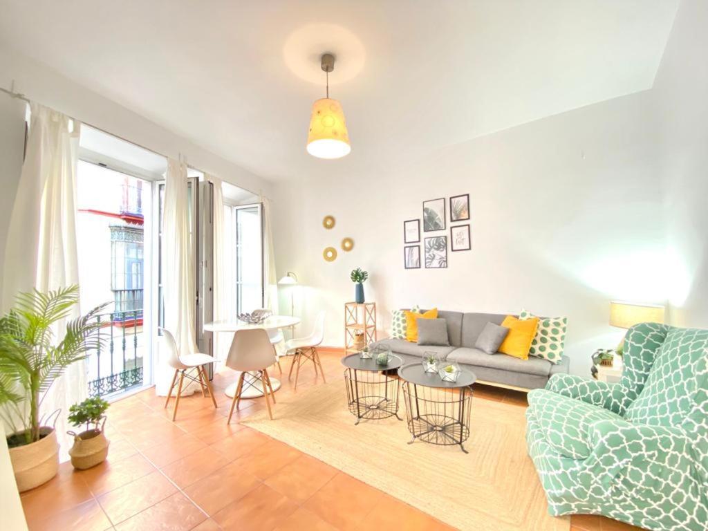 Superb Apartment In Downtown Of Sevilla ,Parking Optional, Top !! Ngoại thất bức ảnh
