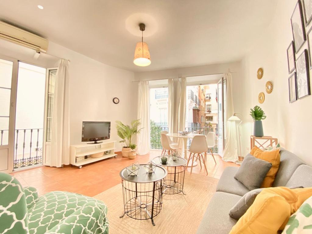 Superb Apartment In Downtown Of Sevilla ,Parking Optional, Top !! Ngoại thất bức ảnh