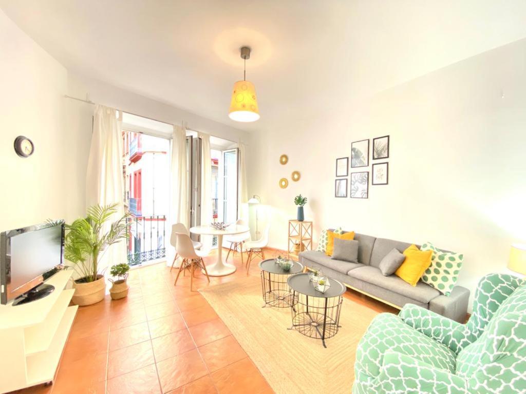 Superb Apartment In Downtown Of Sevilla ,Parking Optional, Top !! Ngoại thất bức ảnh