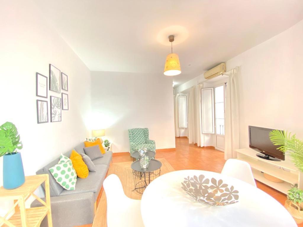 Superb Apartment In Downtown Of Sevilla ,Parking Optional, Top !! Ngoại thất bức ảnh